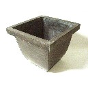 MACETERO CUADRADO CURVA ZINC GRANDE