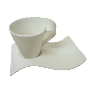 TAZA Y PLATO TE ONDA PORCELANA BLANCO