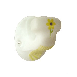 PERCHA PARED VICHY MARGARITA AMARILLO