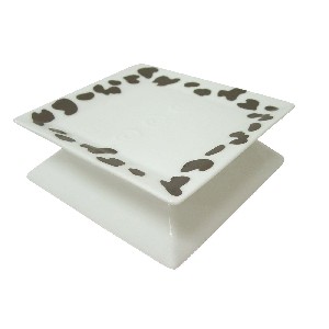 JABONERA OCTOGONAL MANCHAS VACA NEGRO