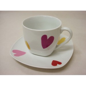 TAZA Y PLATO TE CORAZON COLORES